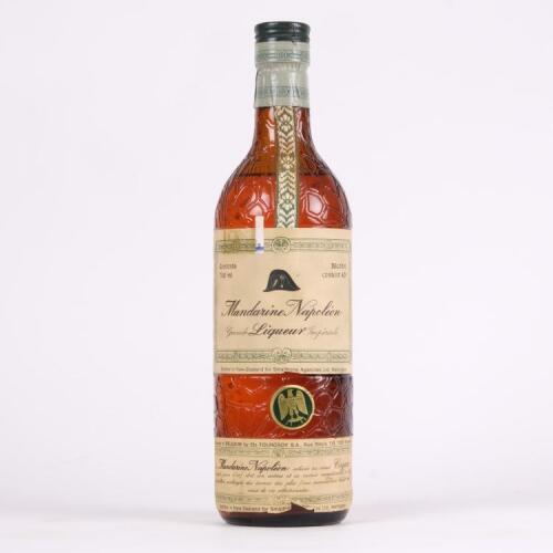 (1) De Kuyper Mandarine Napoleon Liqueur 750ml 40% abv, Netherlands