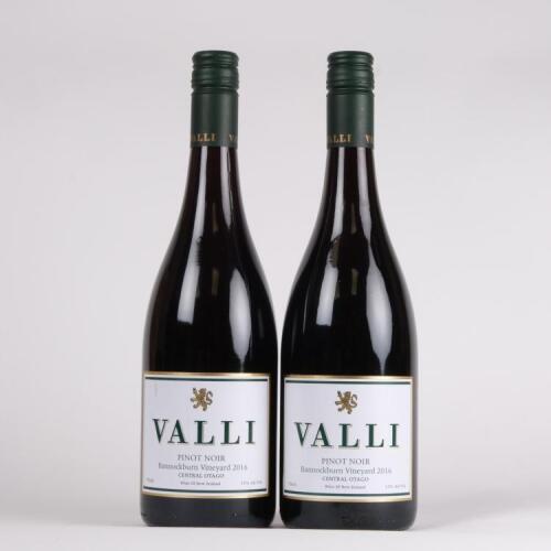 (2) 2016 Valli Pinot Noir, Bannockburn