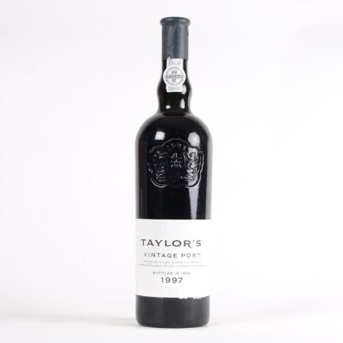 (1) 1997 Taylor's Vintage, Oporto