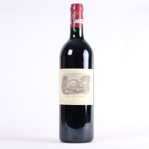 (1) 1995 Chateau Lafite Rothschild 1er Cru Classe, Pauillac