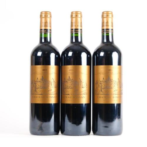 (3) 2011 Chateau d'Issan 3eme Cru Classe, Margaux