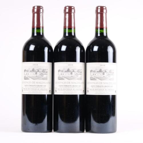(3) 2010 Les Songs de Magdelaine, St Emilion