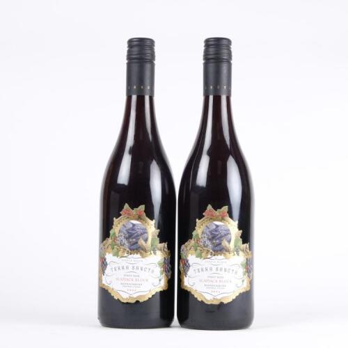 (2) 2014 Terra Sancta Slapjack Block Pinot Noir, Bannockburn