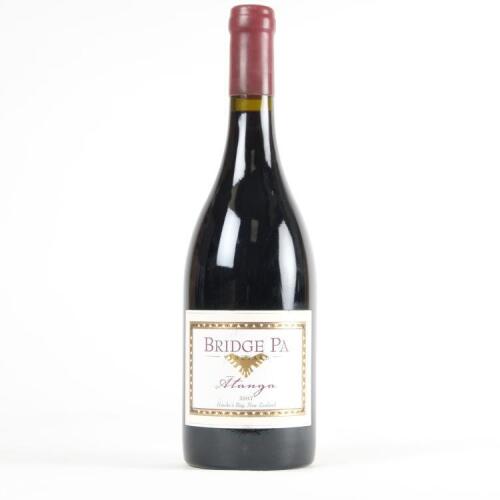 (1) 2007 Bridge Pa Vineyard Atanga Syrah, Hawkes Bay