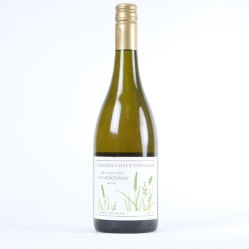 (1) 2009 Pyramid Valley Field of Fire Chardonnay, Waikari