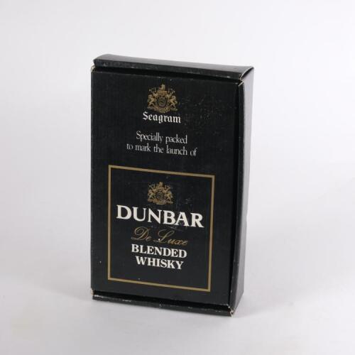 (1) Dunbar De Luxe Blended Whisky 375ml 42.3% ABV, New Zealand/Scotland