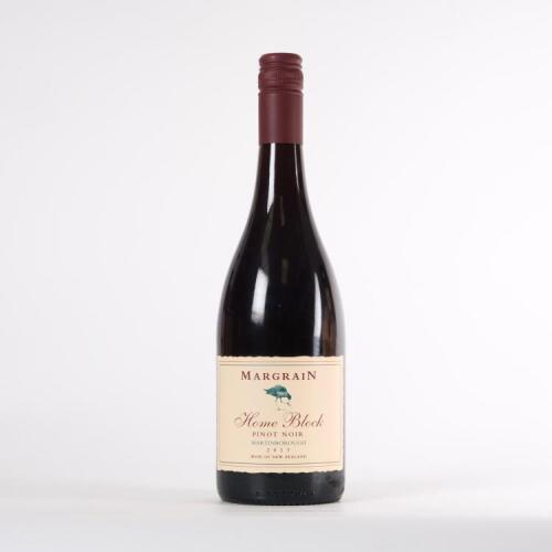 (1) 2013&nbsp;Margrain Homeblock Pinot Noir, Martinborough