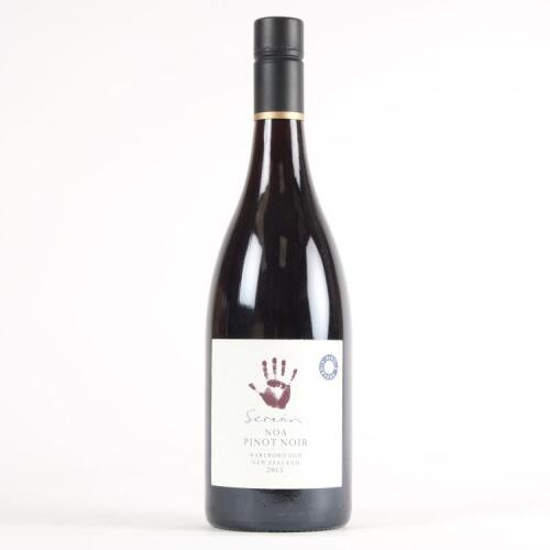 (1) 2015 Seresin Noa Pinot Noir, Marlborough