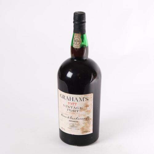 (1) 1977 Graham's Vintage 1500ml, Oporto