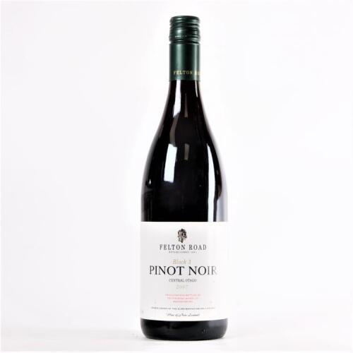 (1) 2007 Felton Road Block 3 Pinot Noir, Bannockburn