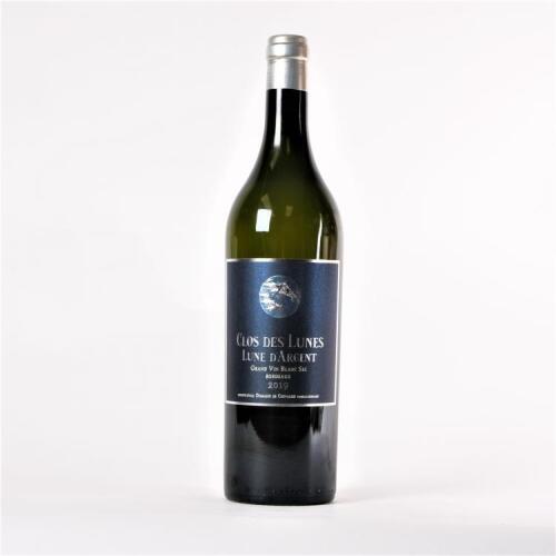 (1) 2019 Domaine de Chevalier Clos des Lunes Lune d'Argent