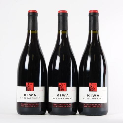 (3) 2010 Escarpment Kiwa Pinot Noir, Martinborough