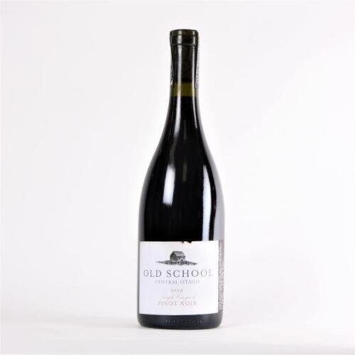 (1) 2010&nbsp;Old School Single Vineyard Pinot Noir, Central Otago