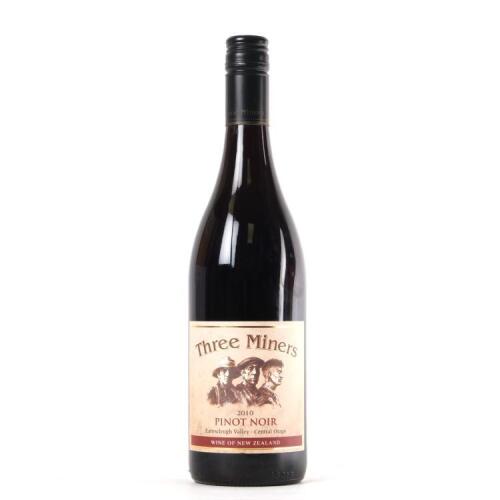 (1) 2010 Three Miners Earnscleugh Valley Pinot Noir, Central Otago