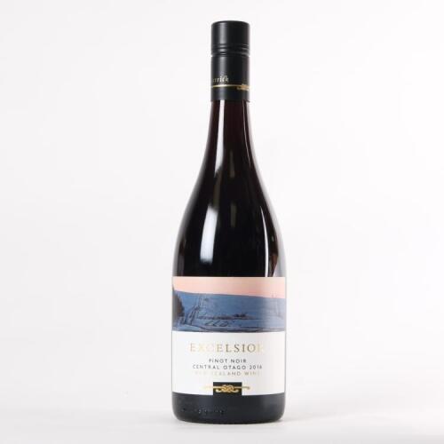 (1) 2016 Carrick Excelsior Pinot Noir, Bannockburn