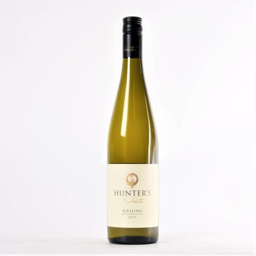 (1) 2019&nbsp;Hunter's Riesling, Marlborough