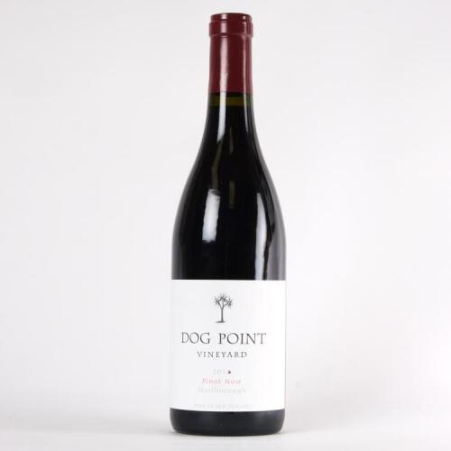 (1) 2012 Dog Point Pinot Noir, Marlborough