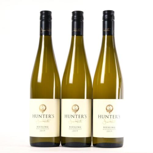 (3) 2019&nbsp;Hunter's Riesling, Marlborough