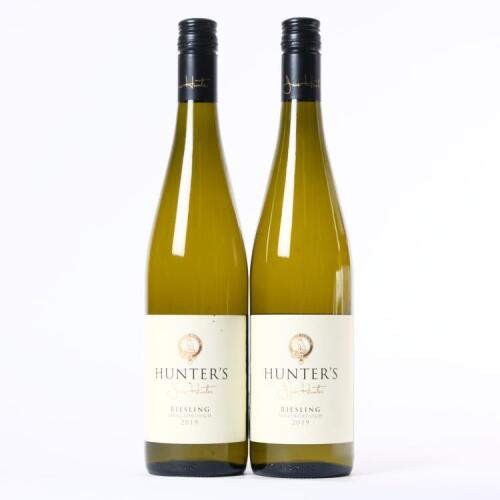 (2) 2019 Hunter's Riesling, Marlborough