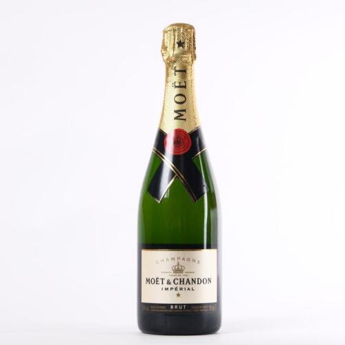 (1) NV Moet & Chandon Brut Imperial