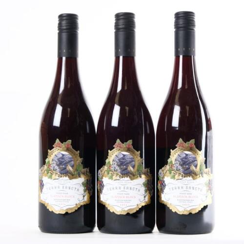 (3) 2014 Terra Sancta Slapjack Block Pinot Noir, Bannockburn