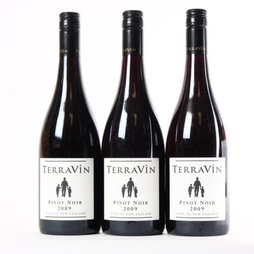(3) 2009 TerraVin Pinot Noir, Marlborough
