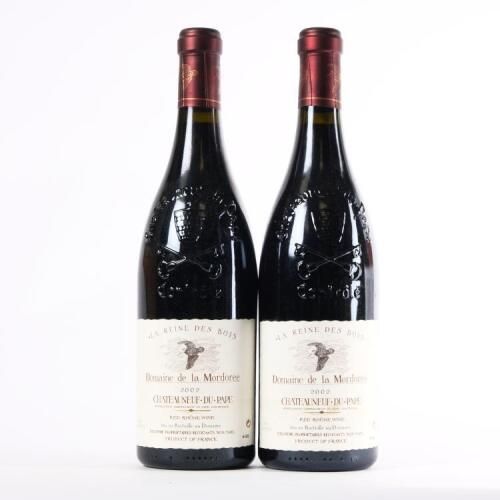 (2) 2002 Domaine de la Mordoree Chateauneuf du Pape La Reine des Bois