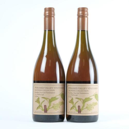 (2) 2015 Pyramid Valley Vineyards Pinot Blanc/Pinot Gris/Gewurztraminer On Skins, Marlborough