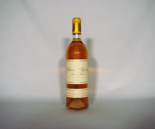 (1) 1988 Chateau d'Yquem, Sauternes