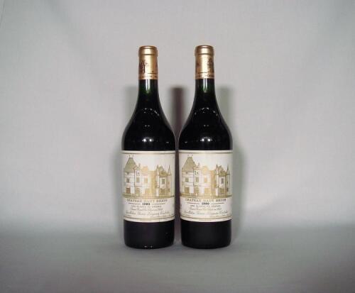 (2) 1990 Chateau Haut Brion, Pessac Leognan