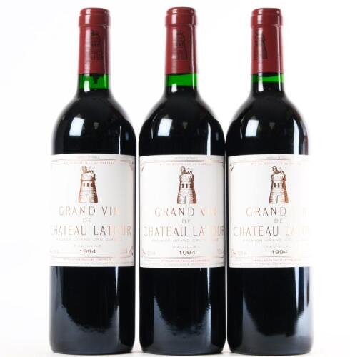(3) 1994 Chateau Latour 1er Cru Classe, Pauillac