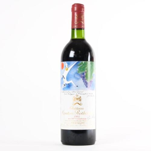 (1) 1982 Chateau Mouton Rothschild 1er Cru Classe, Pauillac