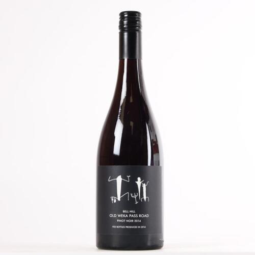 (1) 2014 Bell Hill Old Weka Pass Pinot Noir, Waikari