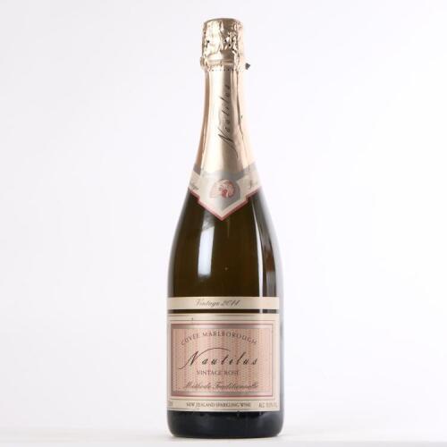 (1) 2014 Nautilus Vintage Rose, Marlborough