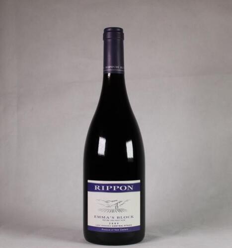 (1) 2009 Rippon Emma's Block Mature Vine Pinot Noir, Wanaka