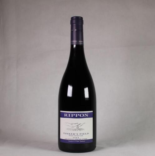 (1) 2009 Rippon Tinker's Field Pinot Noir, Wanaka