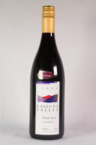 (1) 2006 Kaituna Valley Pinot Noir, Canterbury