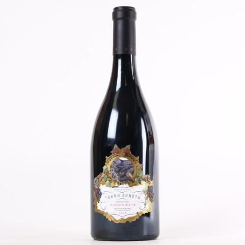 (1) 2017 Terra Sancta Slapjack Block Pinot Noir, Bannockburn