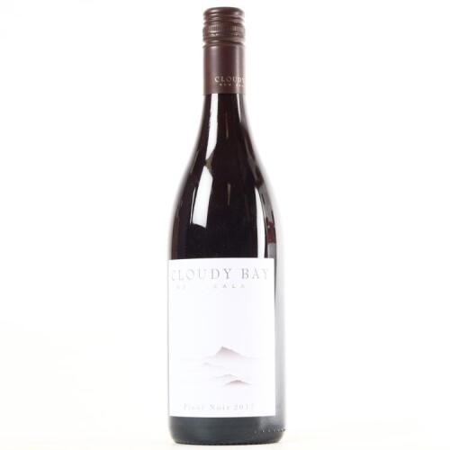 (1) 2017 Cloudy Bay Pinot Noir, Marlborough