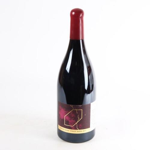 (1) 2019 Quartz Reef Royal Series Billie Jean Pinot Noir 1500ml, Bendigo