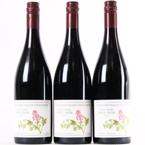(3) 2007 Pyramid Valley Vineyards Earth Smoke Pinot Noir, Waikari