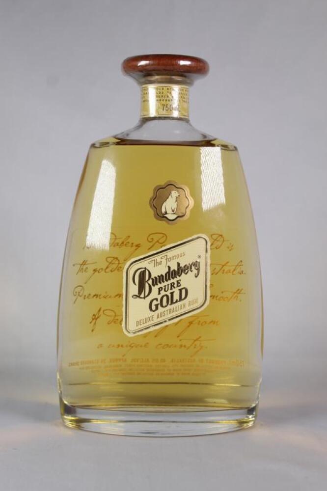 Bundaberg pure GOLD　 バンダバーグピュアゴールド750ml The Famous Bundaberg Pure Gold Deluxe Australian Rum (1x 750mL