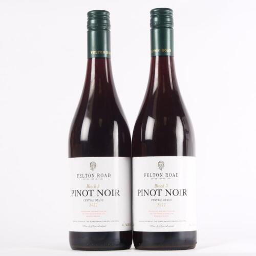 (2) 2022 Felton Road Block 3 Pinot Noir, Bannockburn