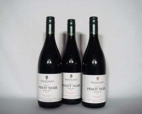 (3) 2007 Felton Road Block 5 Pinot Noir, Bannockburn Central Otago