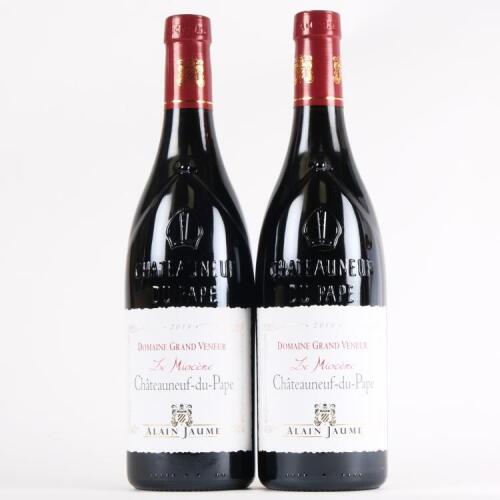 (2) 2019 Alain Jaume Domaine Grand Veneur Le Miocene Chateauneuf du Pape