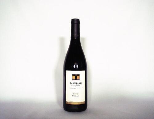 (1) 2010 Te Whau Syrah, Waiheke