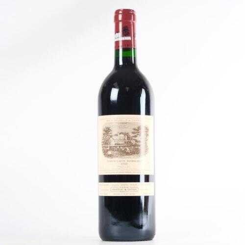 (1) 1990 Chateau Lafite Rothschild 1er Cru Classe, Pauillac