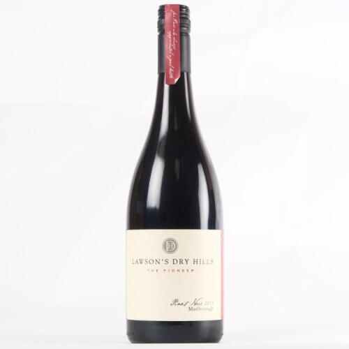 (1) 2015 Lawson's Dry Hills The Pioneer Pinot Noir, Marlborough