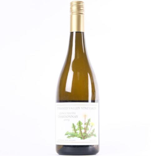 (1) 2009 Pyramid Valley Vineyards Lion's Tooth Chardonnay, Waikari