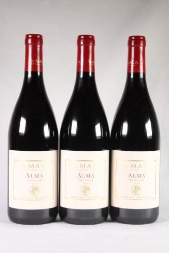 (3) 2018 Te Mata Alma Pinot Noir, Hawkes Bay